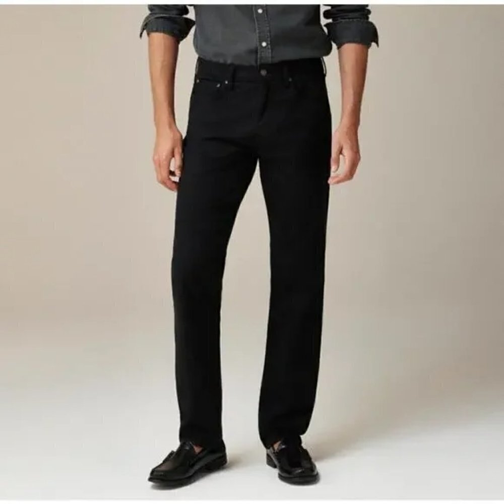 J. Crew Men's 770 Straight Fit Garment Dyed Five Pocket Jeans Black Size 30x32